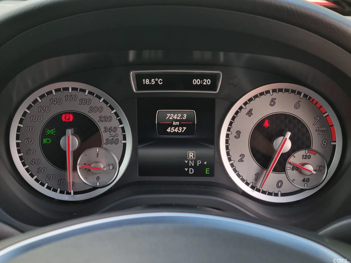 Mercedes-Benz A-Class Hatchback, Petrol, 2015, Red
