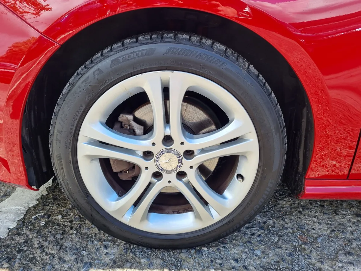 Mercedes-Benz A-Class Hatchback, Petrol, 2015, Red
