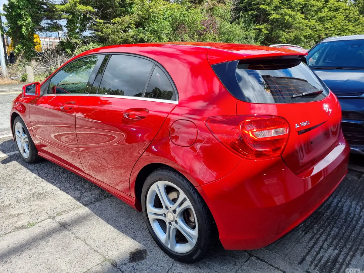 Mercedes-Benz A-Class Hatchback, Petrol, 2015, Red