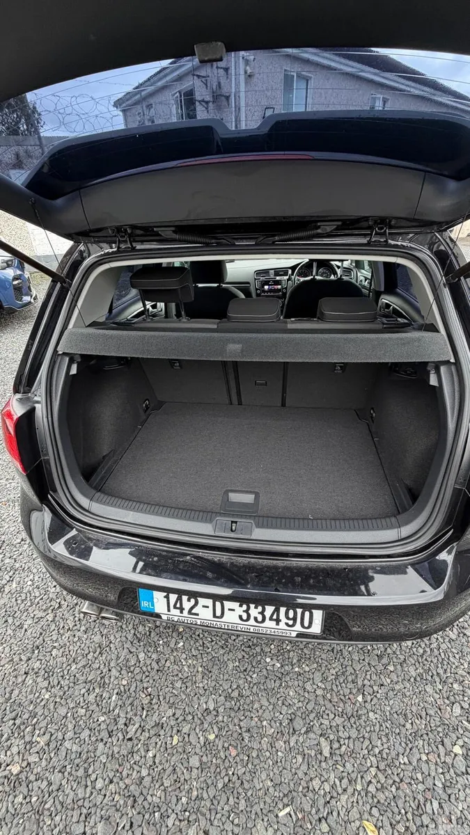 Volkswagen Golf Hatchback, Petrol, 2014, Black