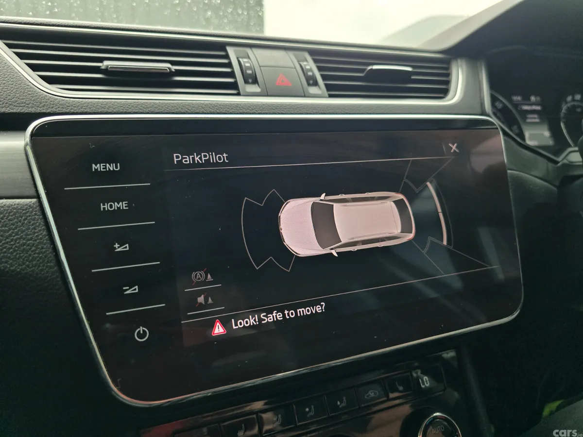 Skoda Superb Estate, Diesel, 2018, Grey