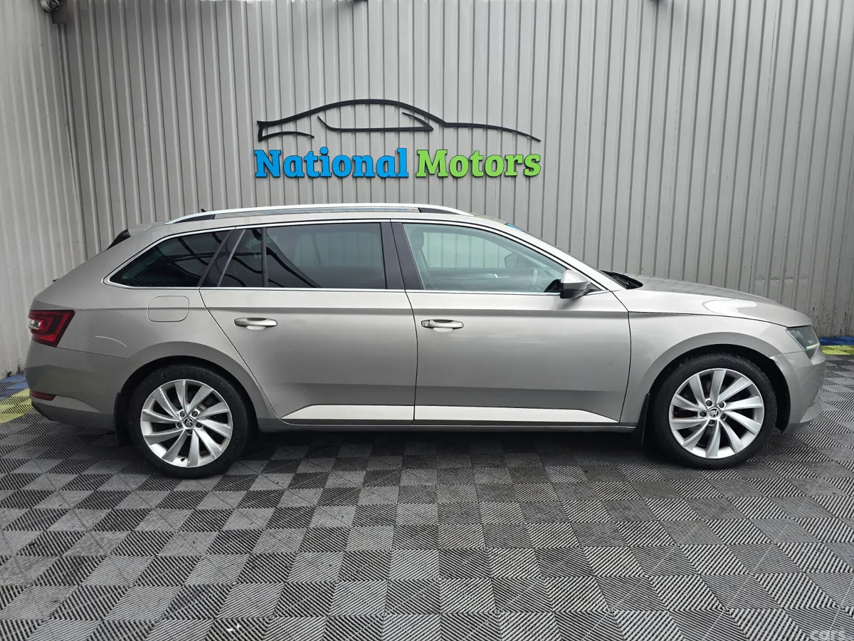 Skoda Superb Estate, Diesel, 2018, Grey