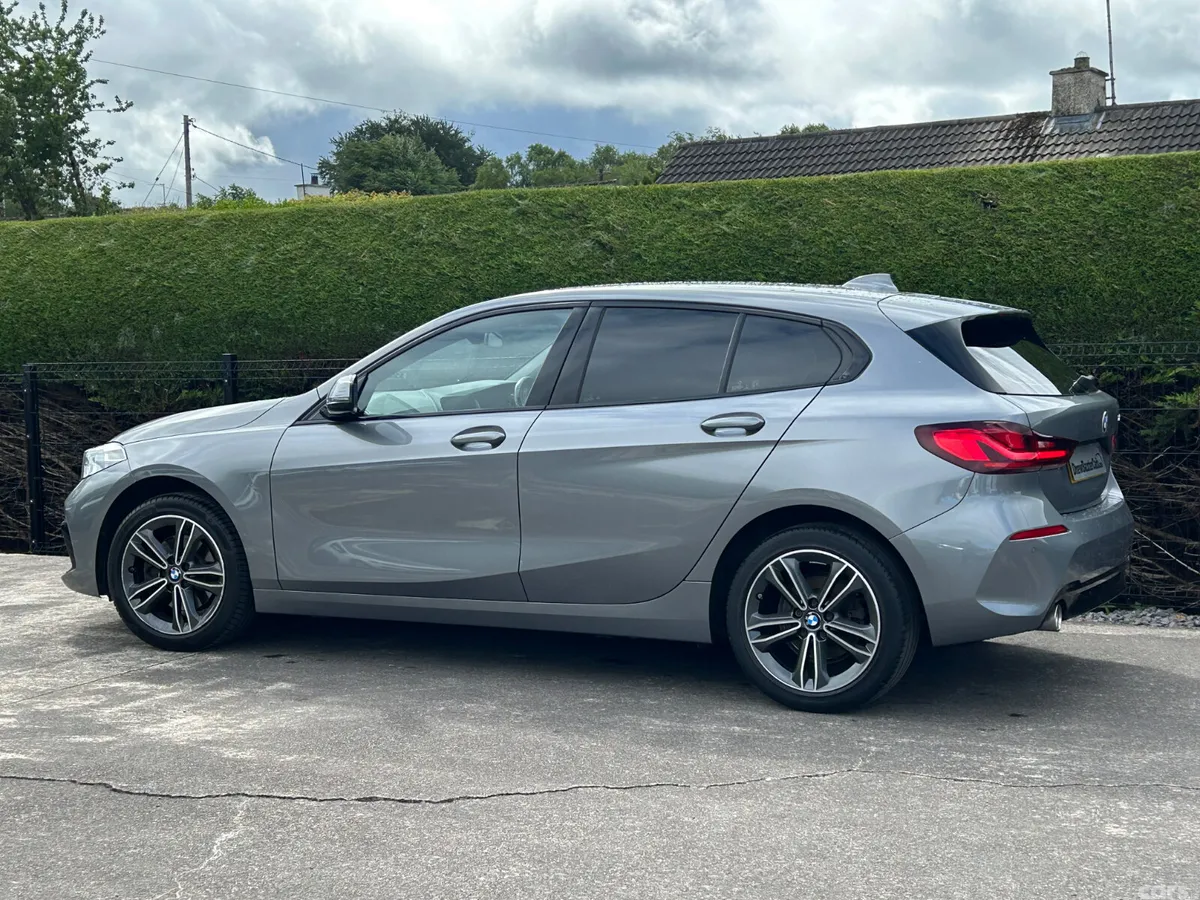 BMW 1-Series Hatchback, Diesel, 2023, Grey
