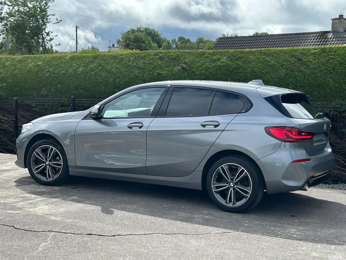 BMW 1-Series Hatchback, Diesel, 2023, Grey