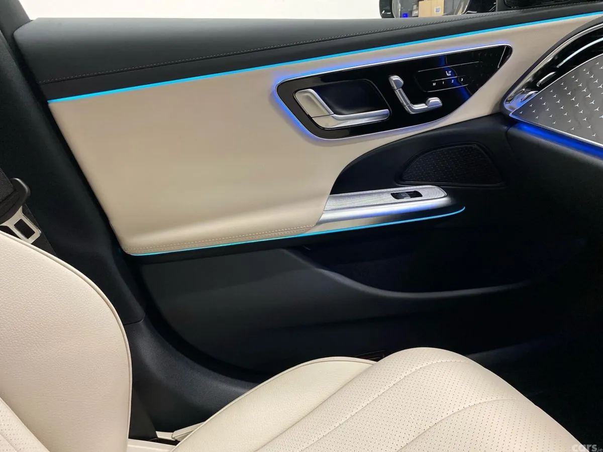 Mercedes-Benz E-Class Saloon, Diesel Plug-in Hybrid, 2026, Blue