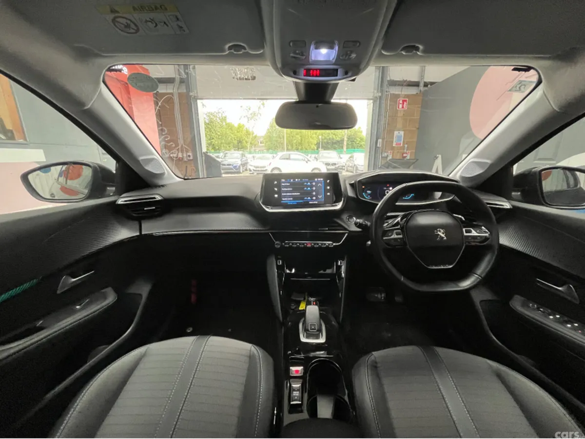Peugeot 208 Hatchback, Petrol, 2021, Black