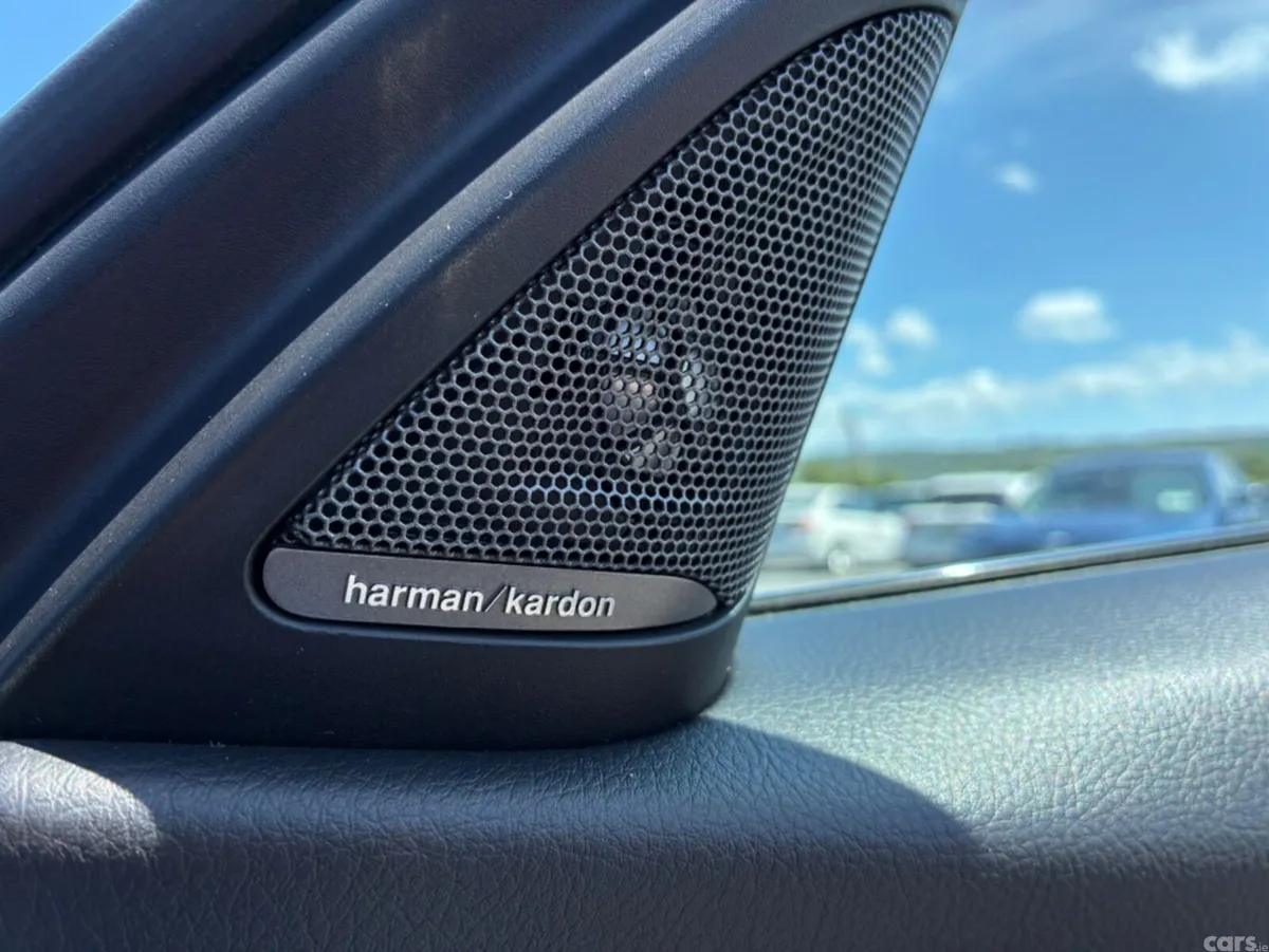 BMW 3-Series Estate, Diesel, 2018, Blue