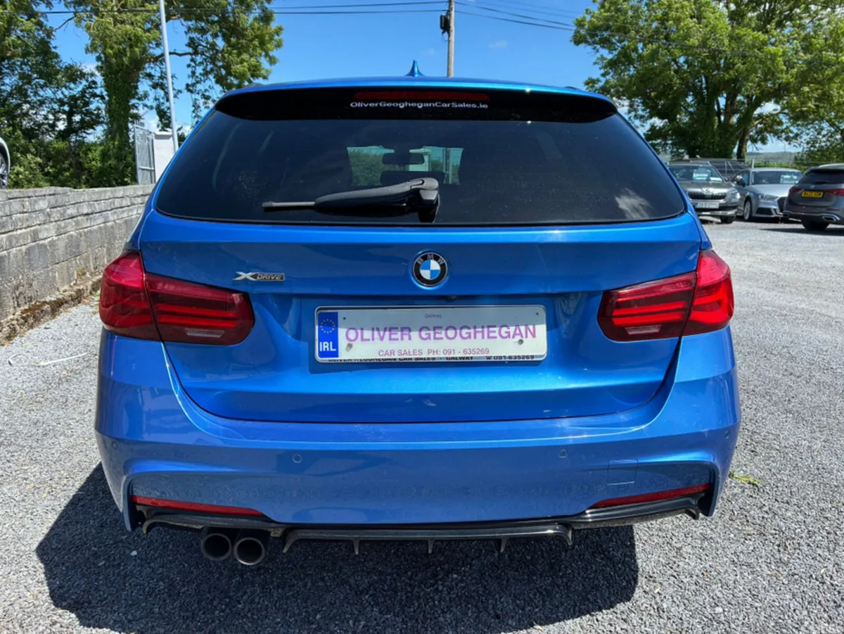 BMW 3-Series Estate, Diesel, 2018, Blue