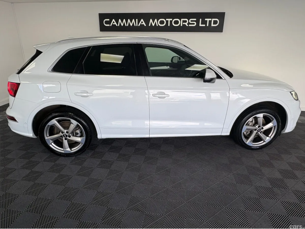 Audi Q5 SUV, Diesel, 2020, White
