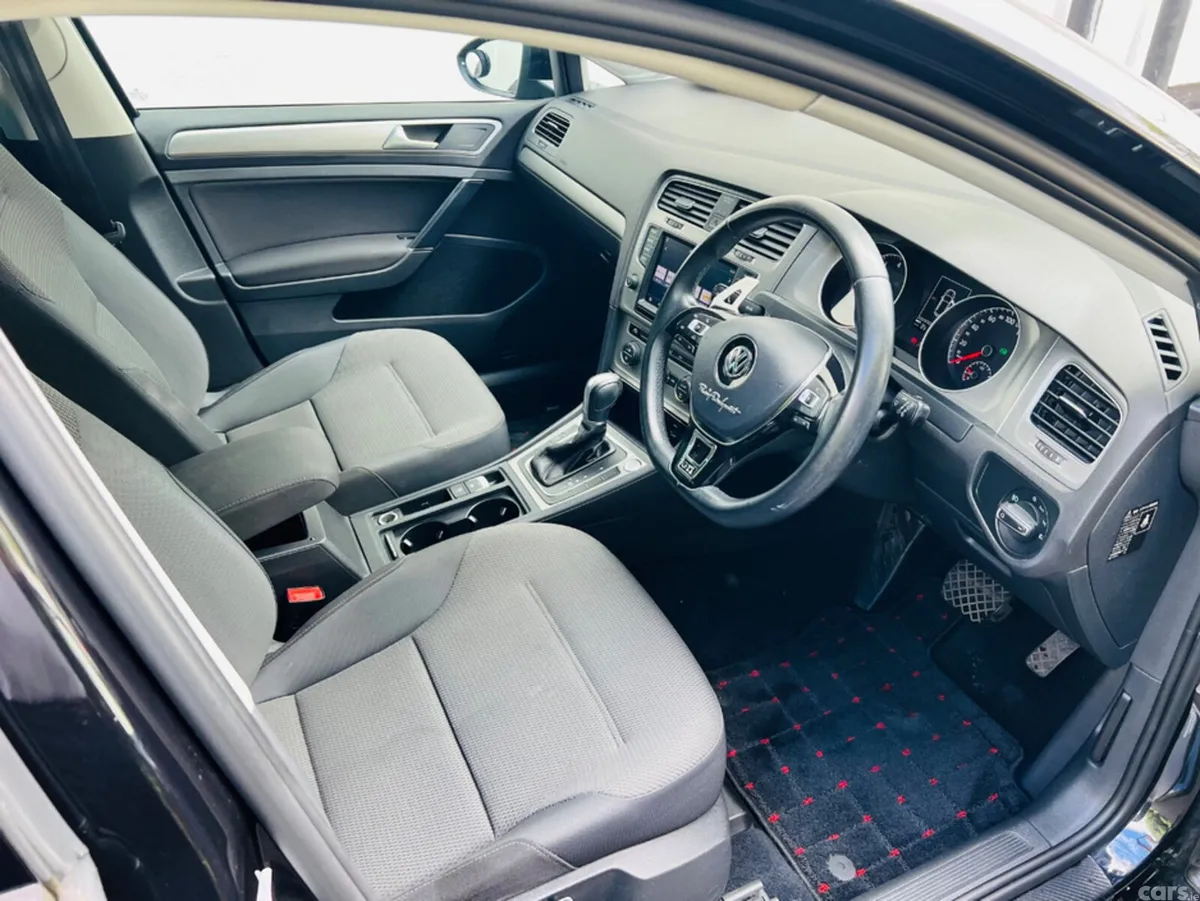 Volkswagen Golf Hatchback, Petrol, 2017, Black