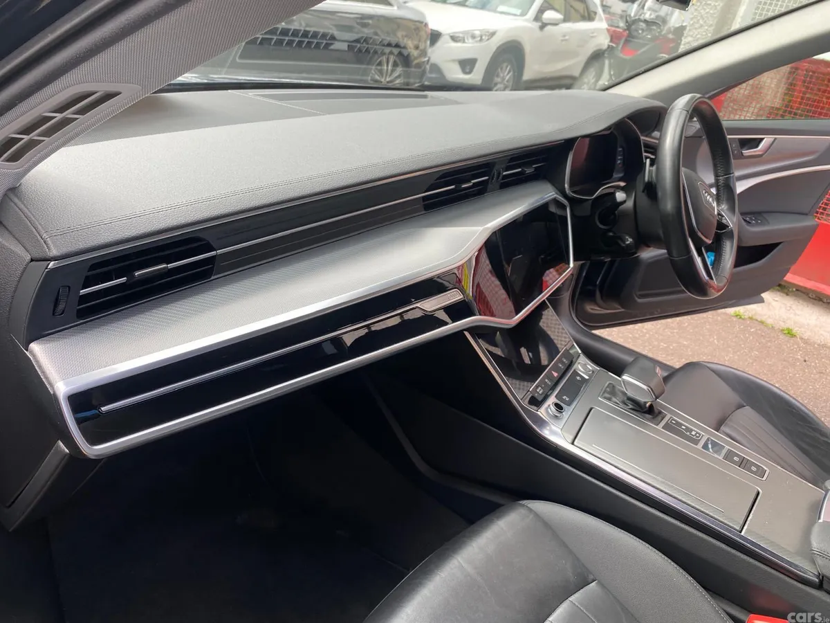 Audi A6 Saloon, Diesel, 2019, Blue