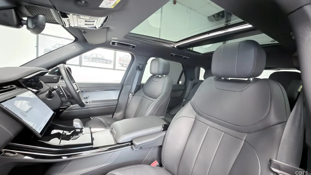 Land Rover Range Rover Sport SUV, Petrol Hybrid, 2025, Blue