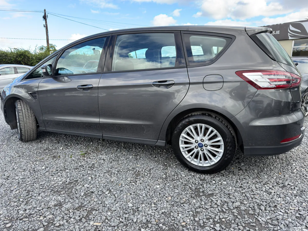 Ford S-Max MPV, Diesel, 2016, Grey