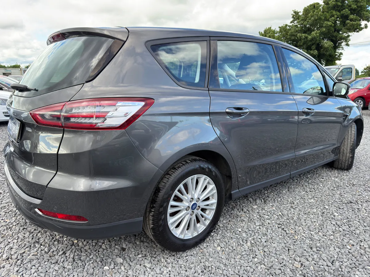 Ford S-Max MPV, Diesel, 2016, Grey