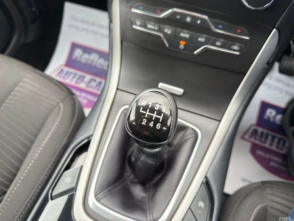 Ford S-Max MPV, Diesel, 2016, Grey