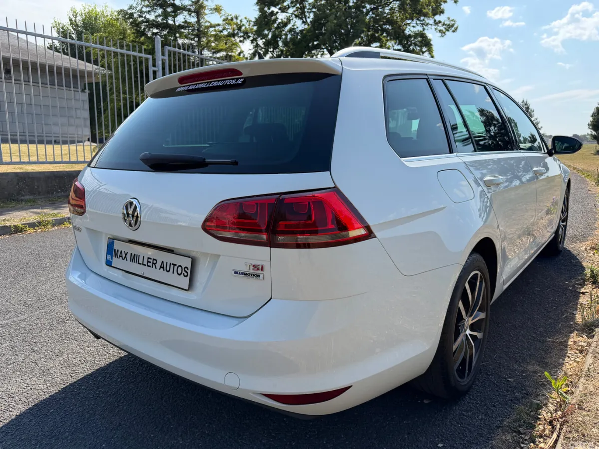 Volkswagen Golf Estate, Petrol, 2017, White