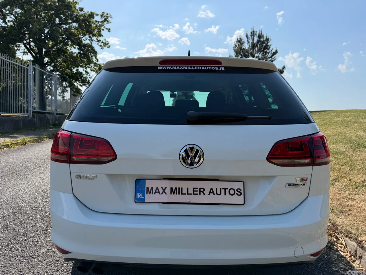 Volkswagen Golf Estate, Petrol, 2017, White