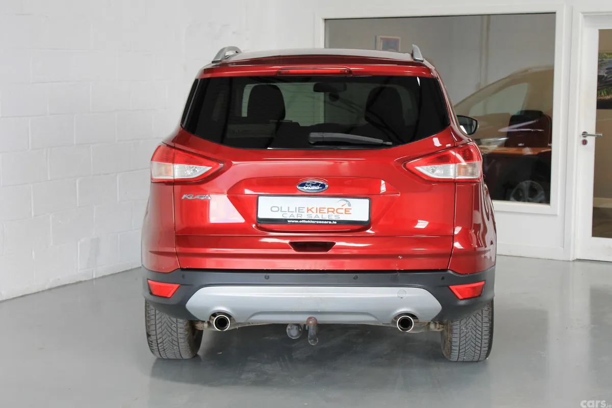 Ford Kuga SUV, Diesel, 2015, Red