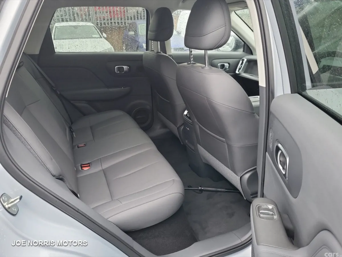 Leapmotor B10 SUV, Electric, 2026, Grey
