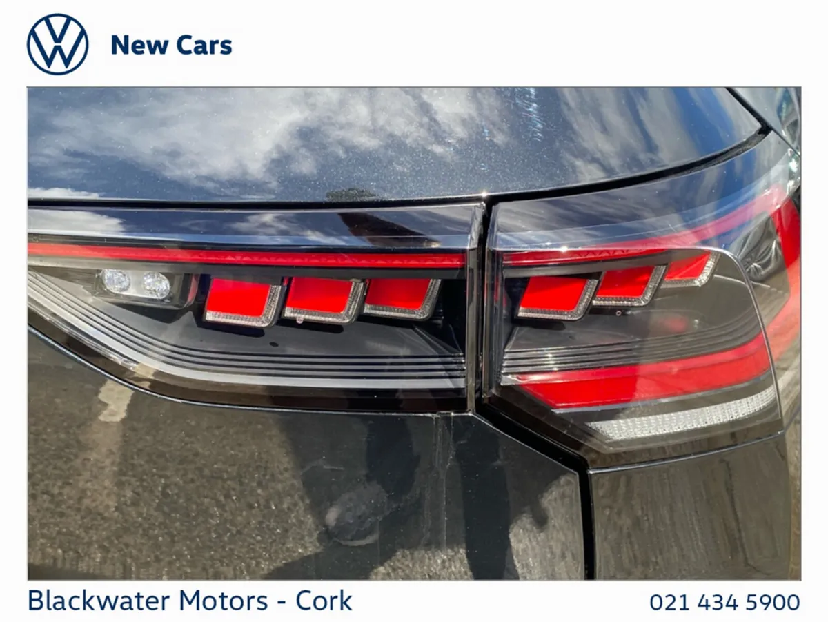 Volkswagen Golf Hatchback, Petrol, 2027, Blue