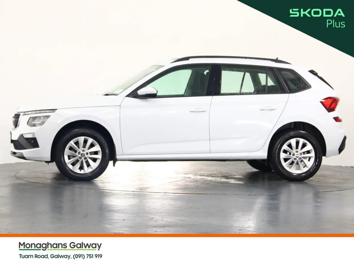Skoda Kamiq Hatchback, Petrol, 2024, White
