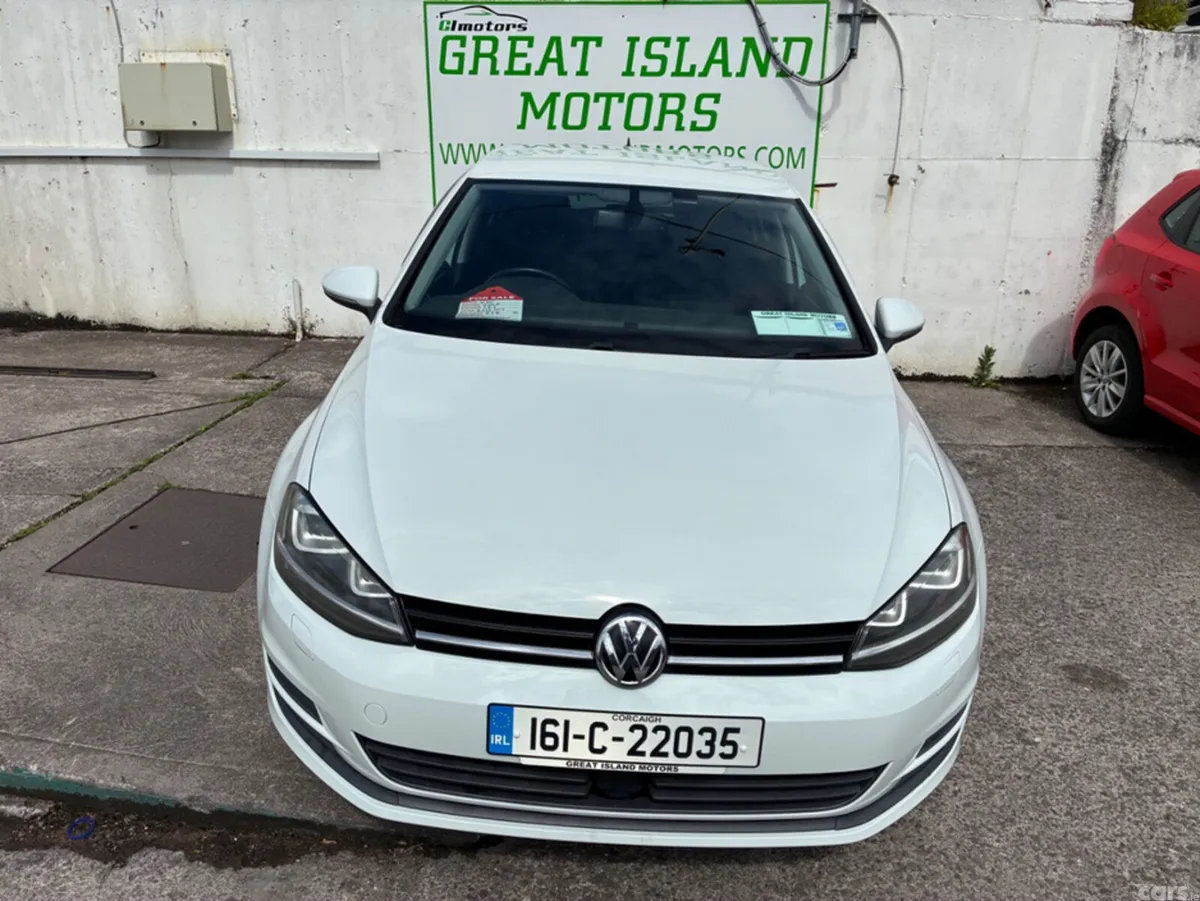 Volkswagen Golf Hatchback, Petrol, 2016, White