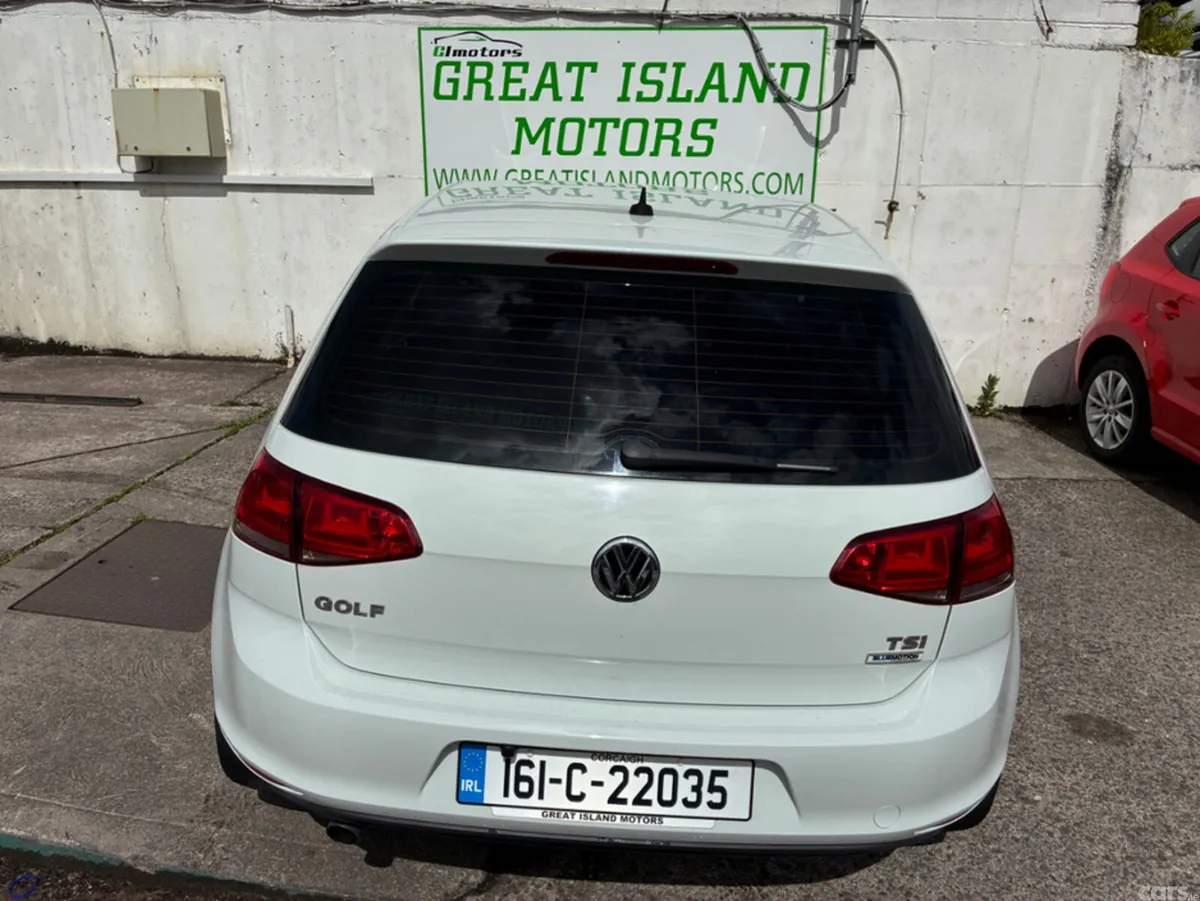 Volkswagen Golf Hatchback, Petrol, 2016, White
