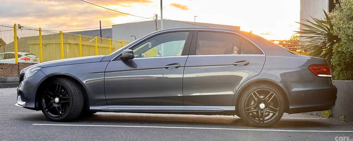 Mercedes-Benz E-Class Saloon, Diesel, 2014, Grey