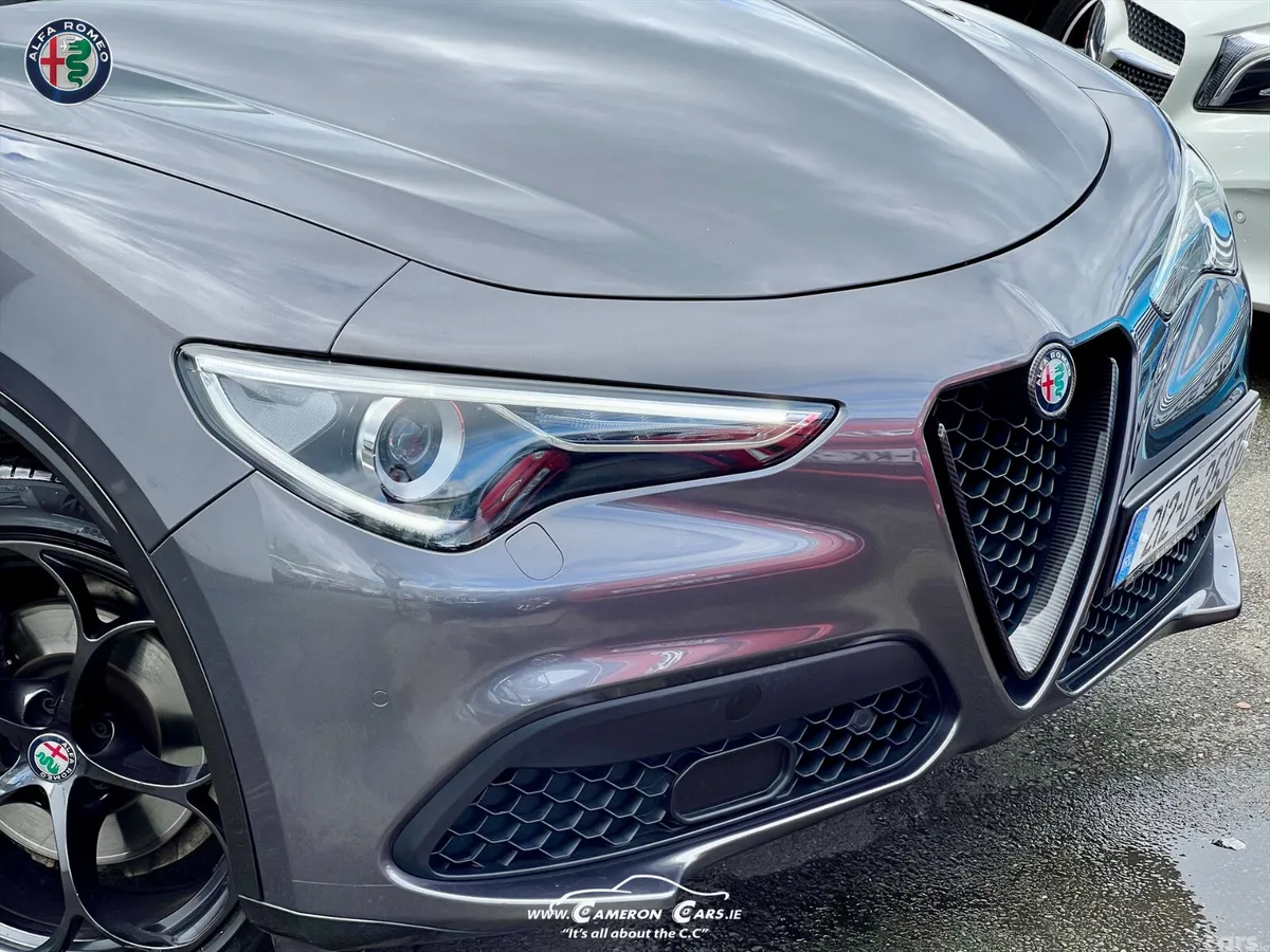Alfa Romeo Stelvio SUV, Petrol, 2021, Grey