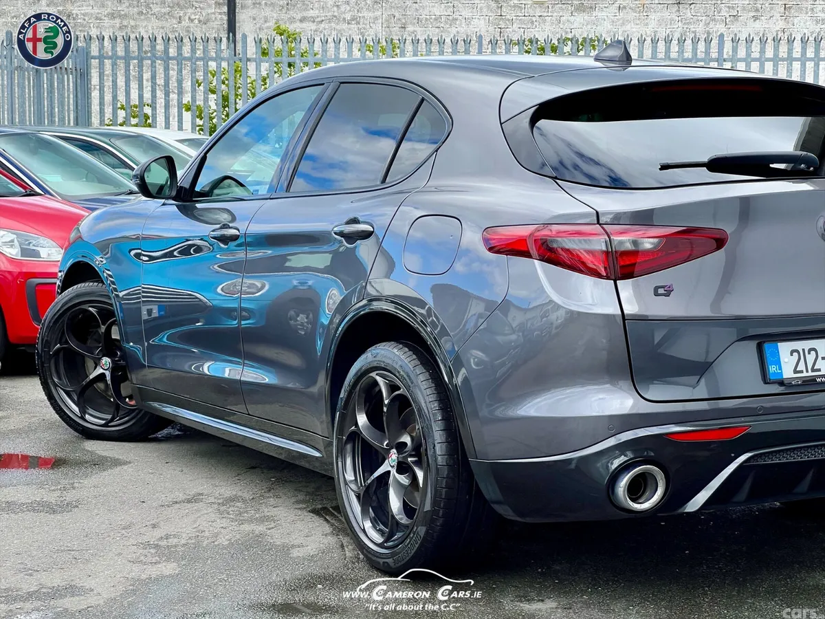 Alfa Romeo Stelvio SUV, Petrol, 2021, Grey