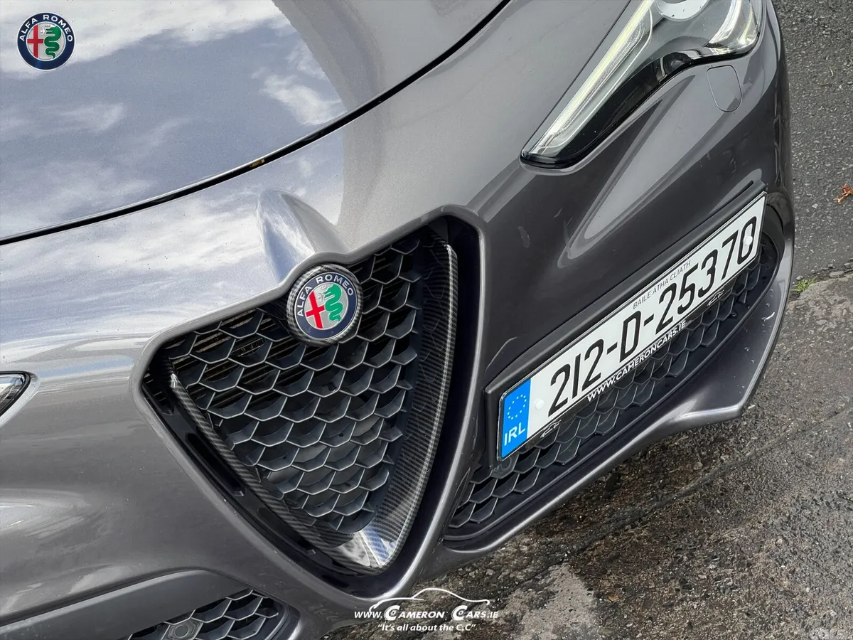 Alfa Romeo Stelvio SUV, Petrol, 2021, Grey