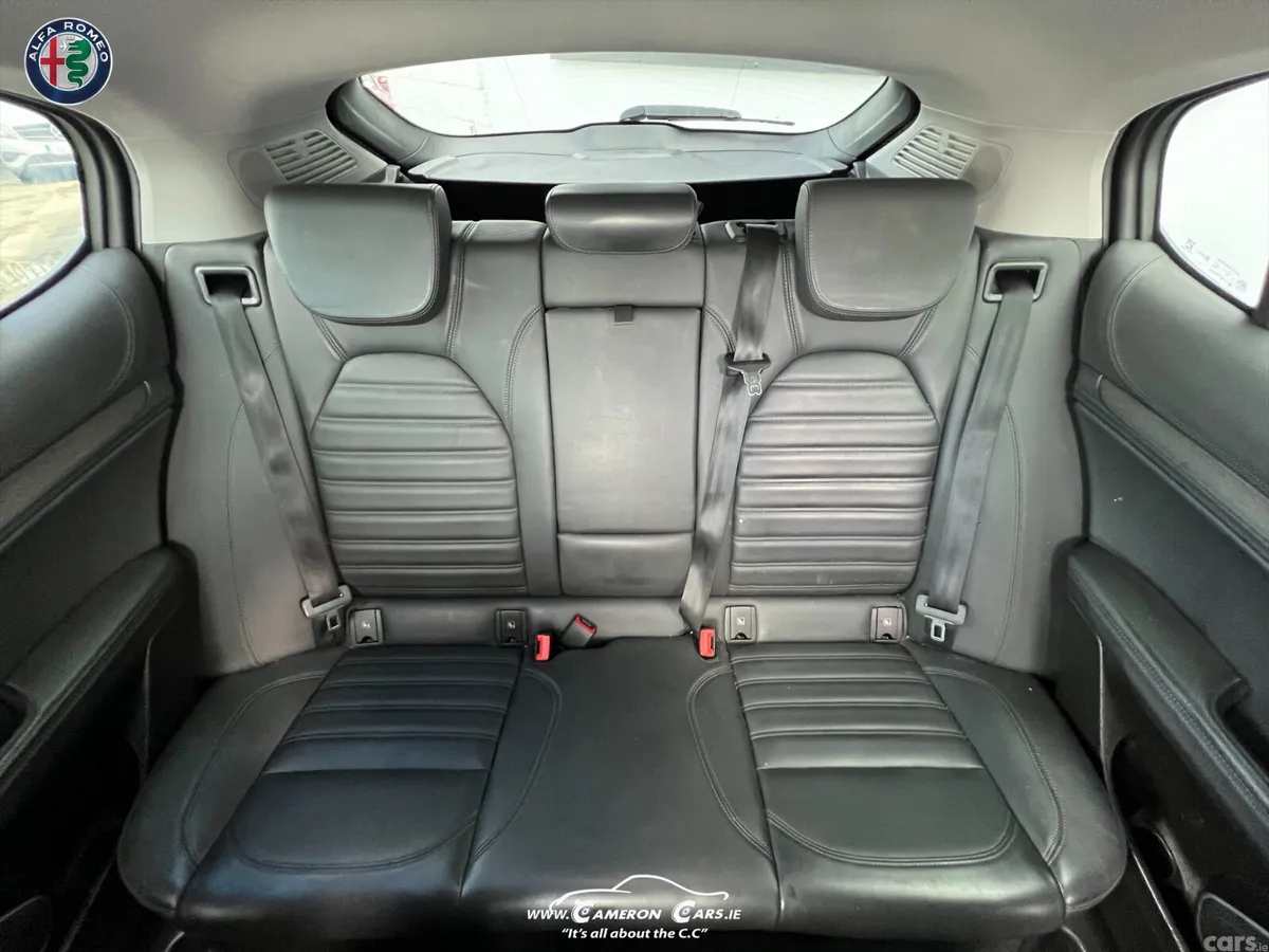 Alfa Romeo Stelvio SUV, Petrol, 2021, Grey