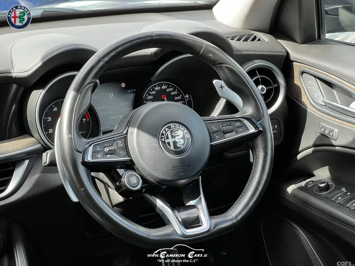 Alfa Romeo Stelvio SUV, Petrol, 2021, Grey