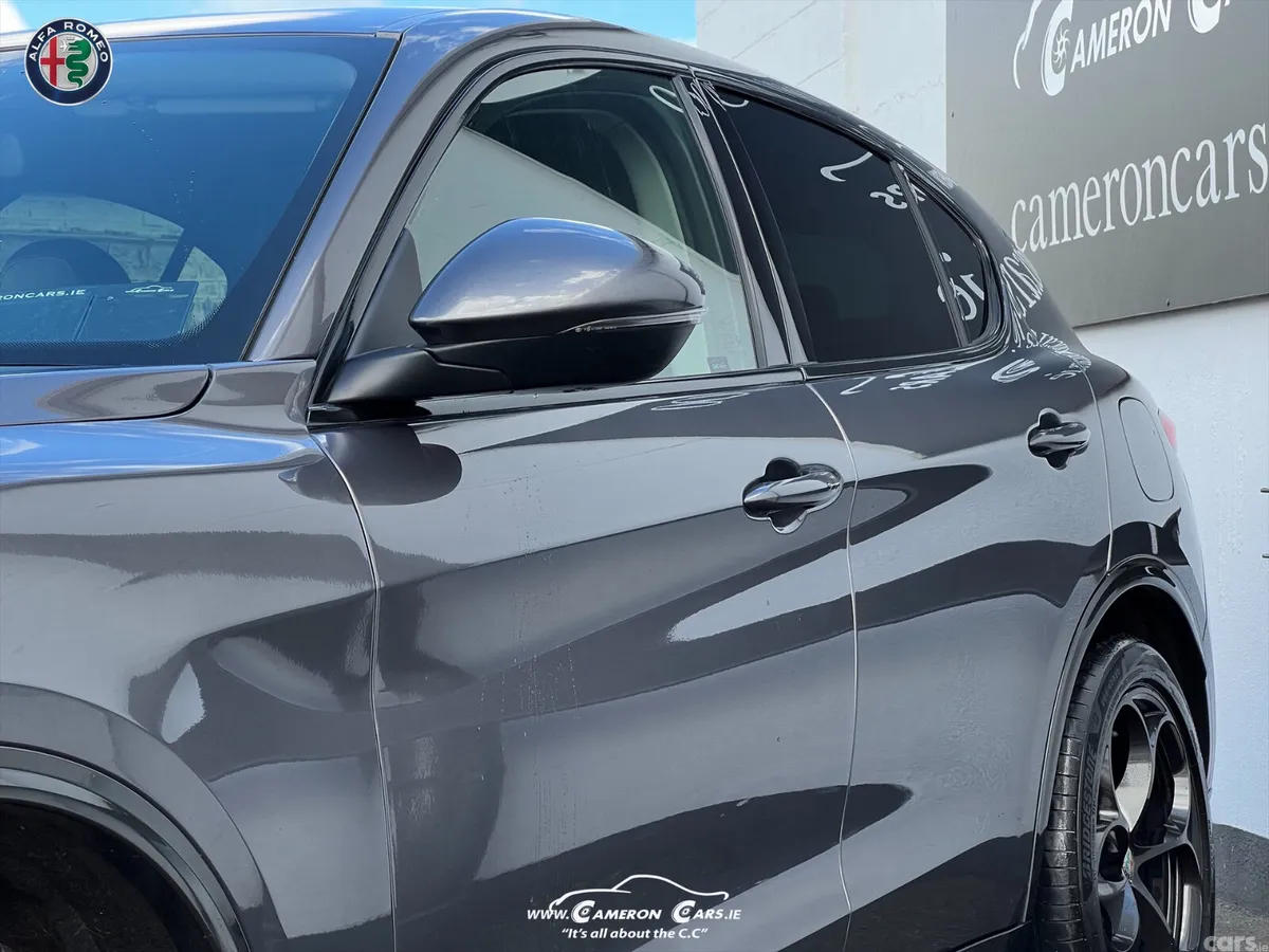 Alfa Romeo Stelvio SUV, Petrol, 2021, Grey