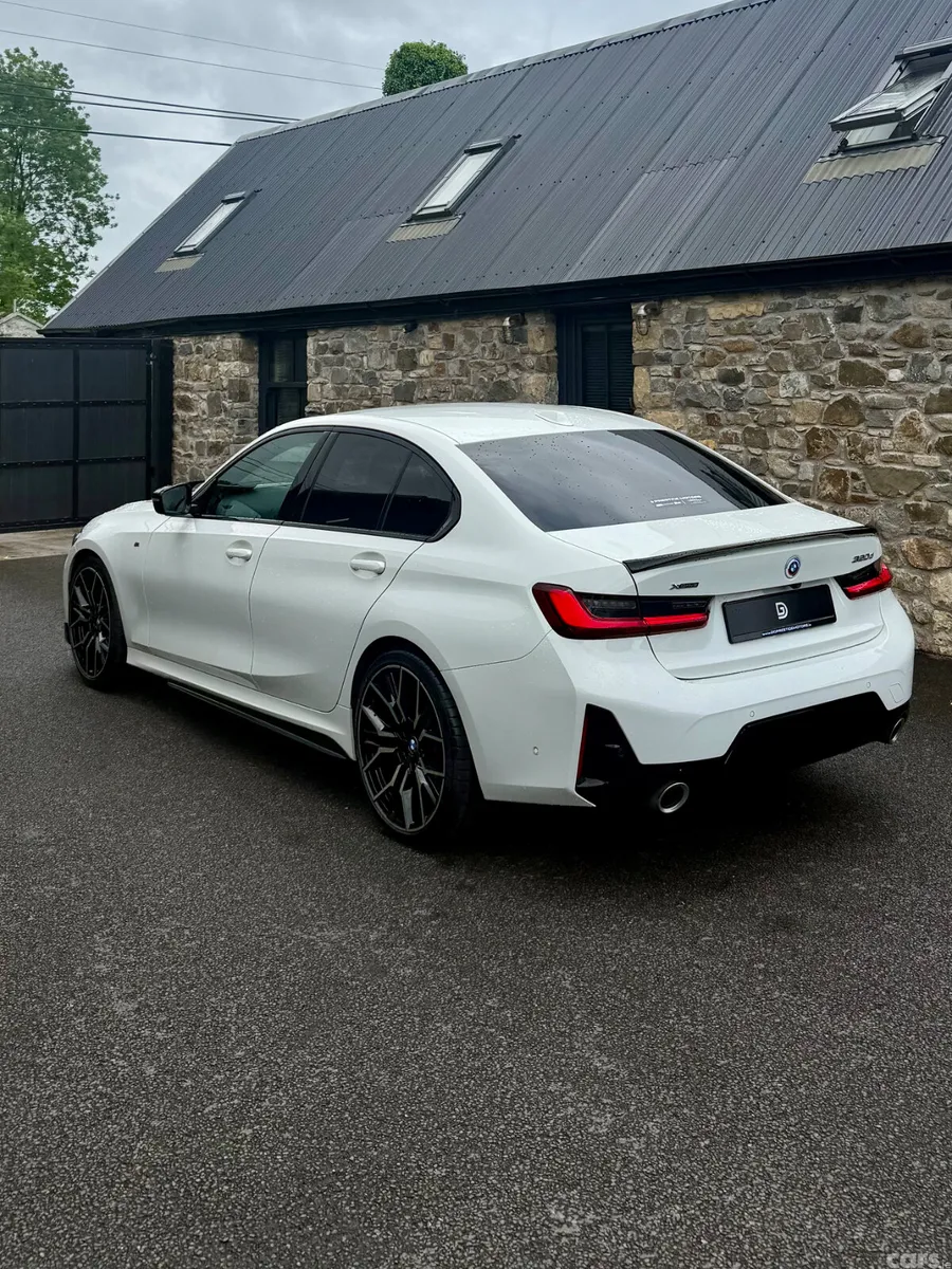 BMW 3-Series Saloon, Diesel, 2022, White