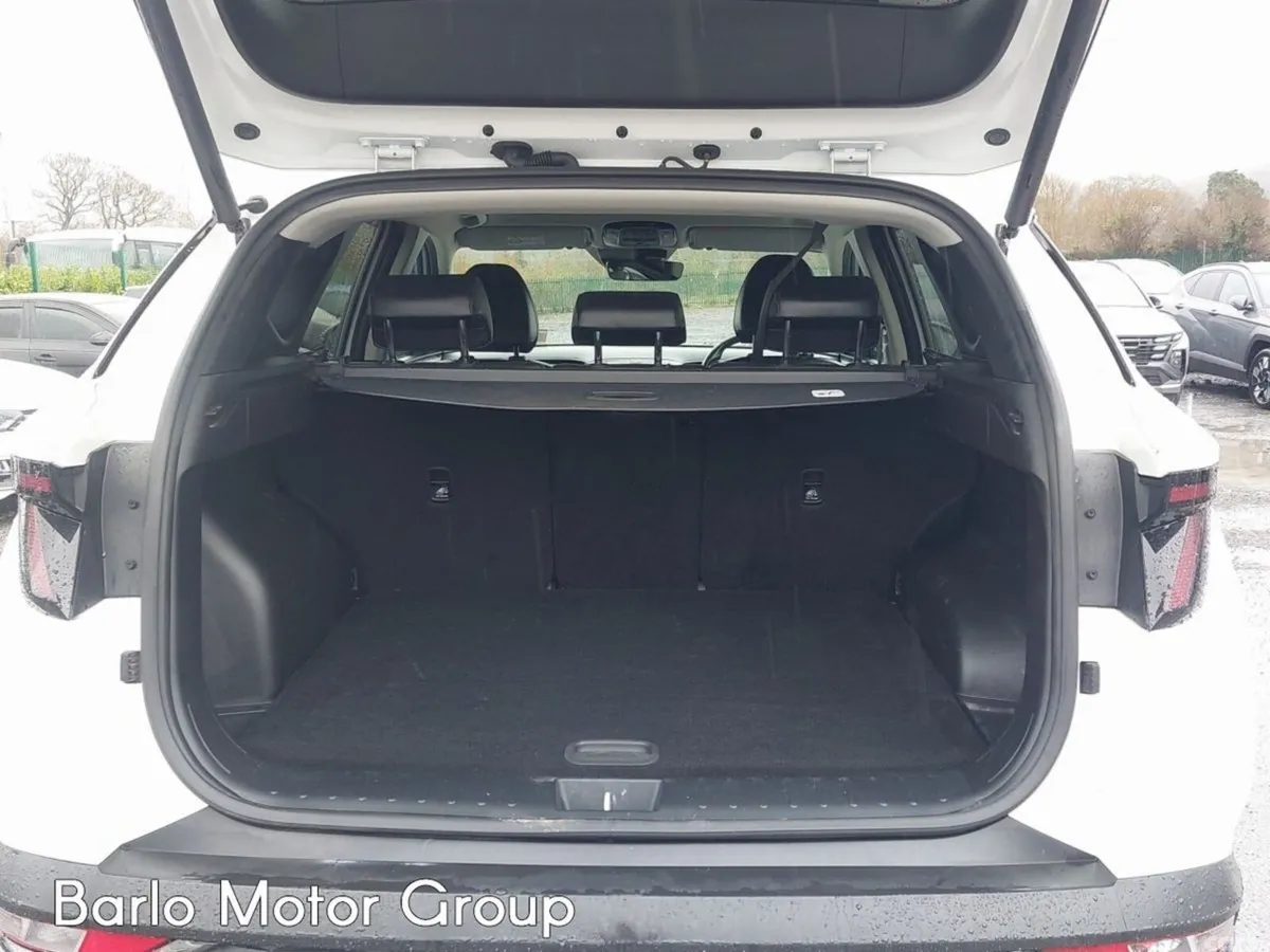Hyundai Tucson SUV, Diesel, 2022, White
