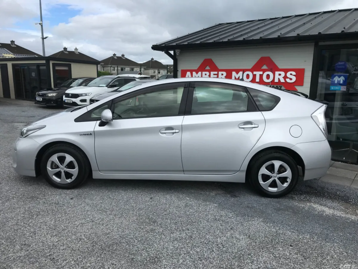 Toyota Prius Hatchback, Petrol Hybrid, 2015, Silver