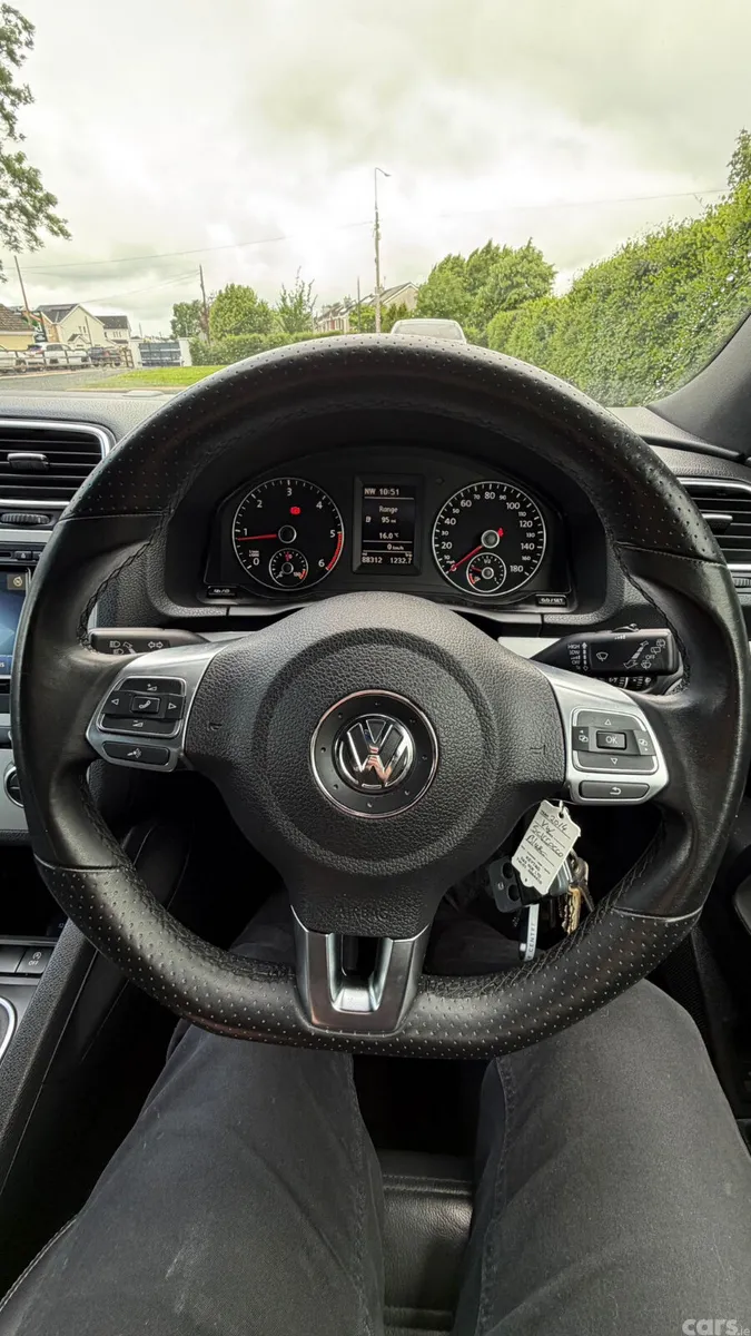 Volkswagen Scirocco Hatchback, Diesel, 2014, Blue