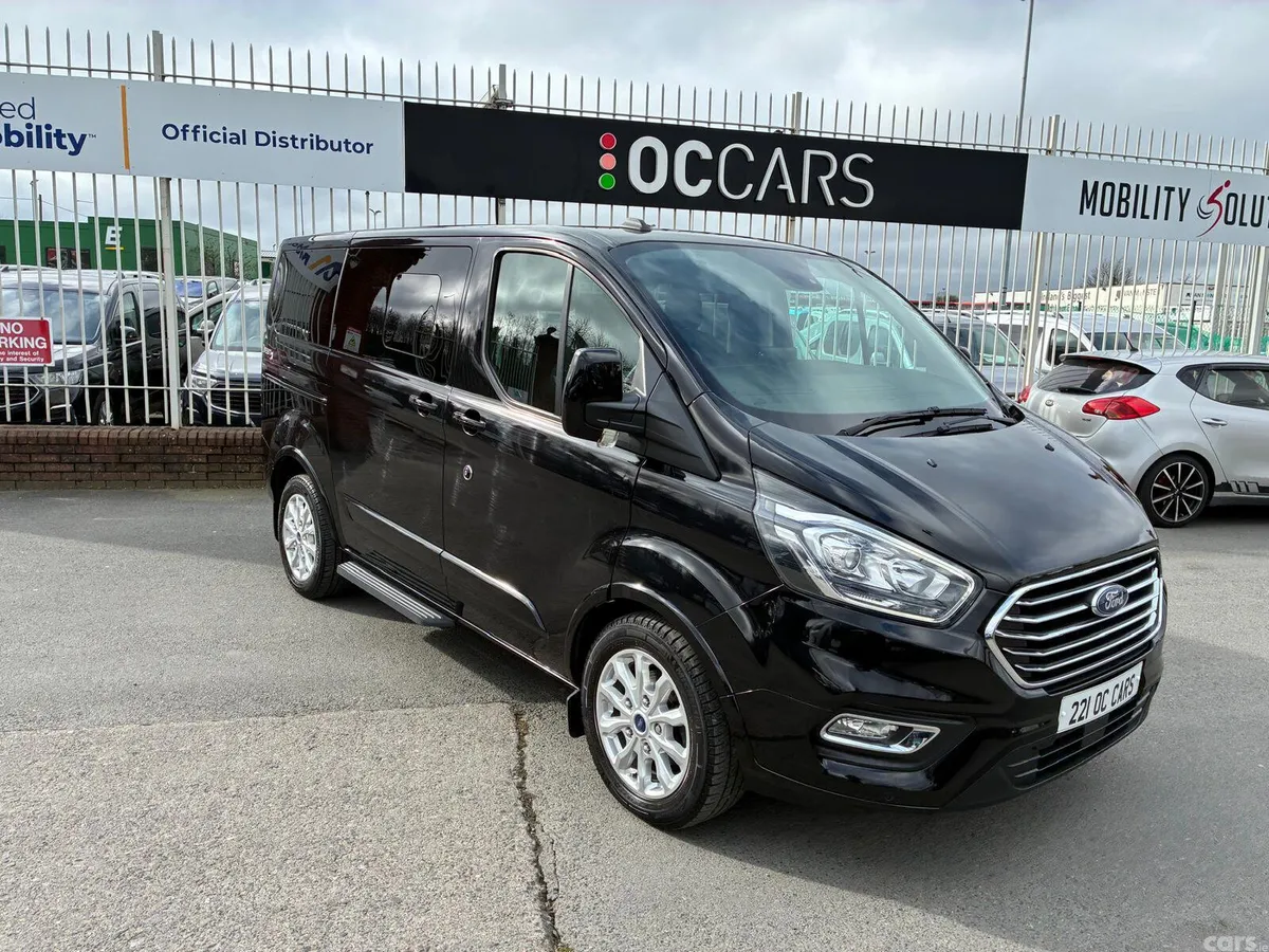 Ford Tourneo Custom MPV, Diesel, 2022, Black