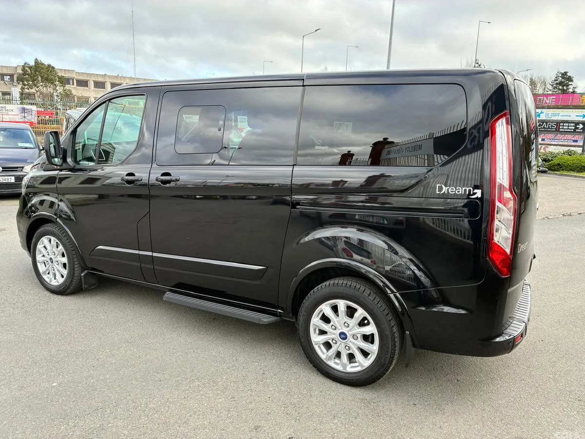 Ford Tourneo Custom MPV, Diesel, 2022, Black