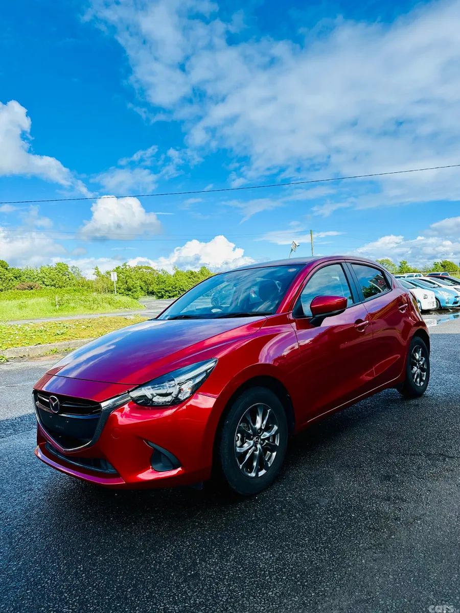 Mazda Mazda2 Hatchback, Petrol, 2017, Red