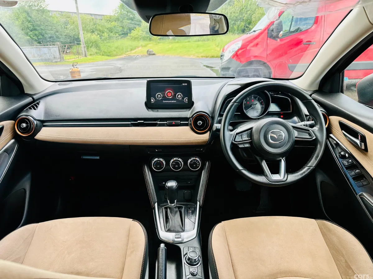 Mazda Mazda2 Hatchback, Petrol, 2017, Red
