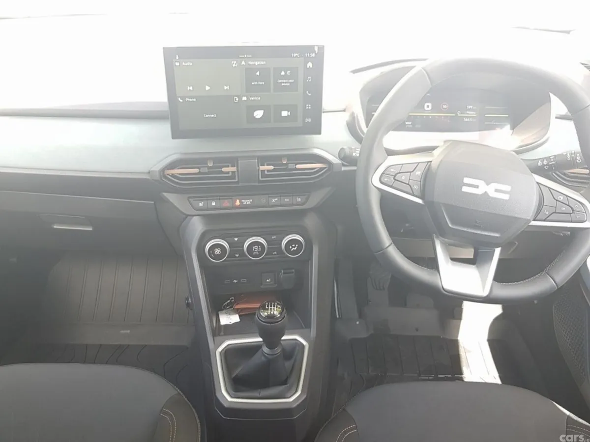 Dacia Jogger MPV, Petrol, 2026, Grey
