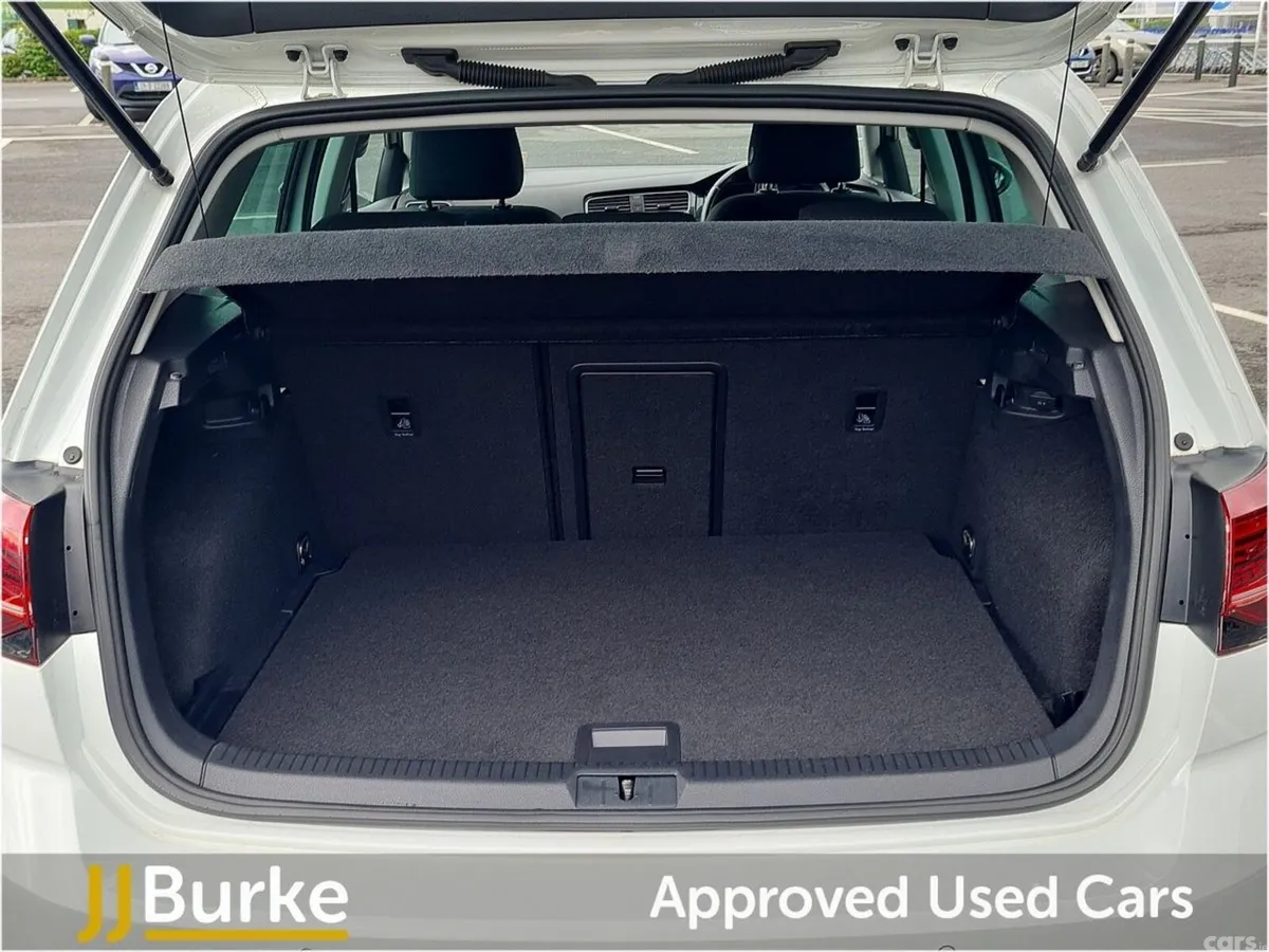 Volkswagen Golf Hatchback, Petrol, 2020, White
