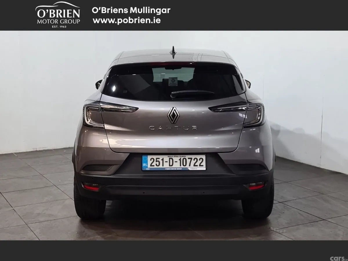 Renault Captur Hatchback, Petrol, 2025, Grey