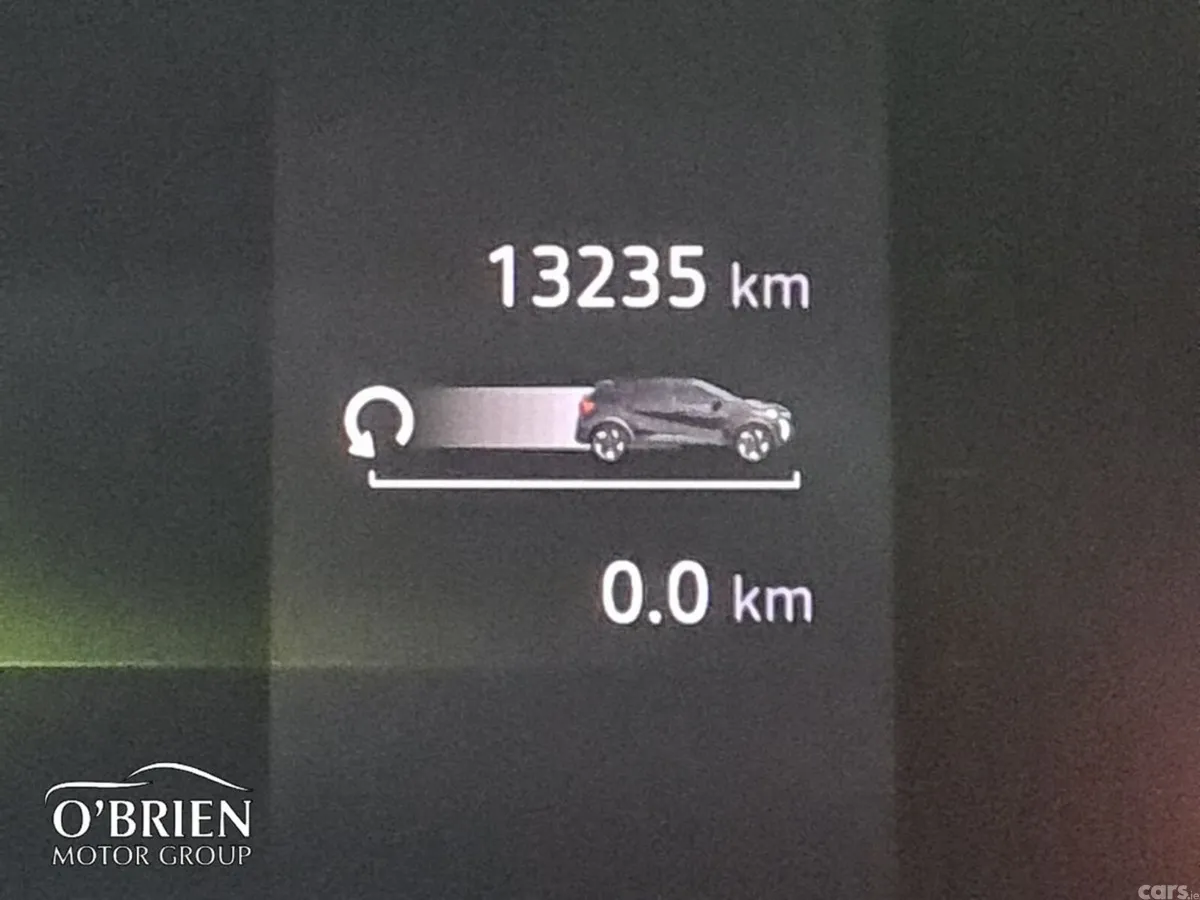 Renault Captur Hatchback, Petrol, 2025, Grey