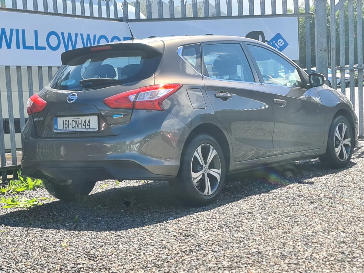 Nissan Pulsar Hatchback, Diesel, 2016, Brown