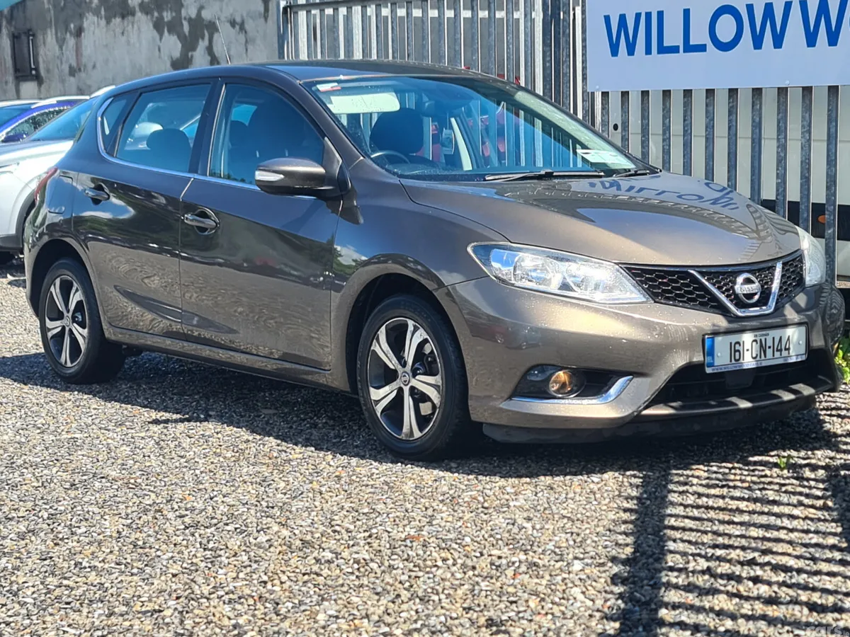 Nissan Pulsar Hatchback, Diesel, 2016, Brown
