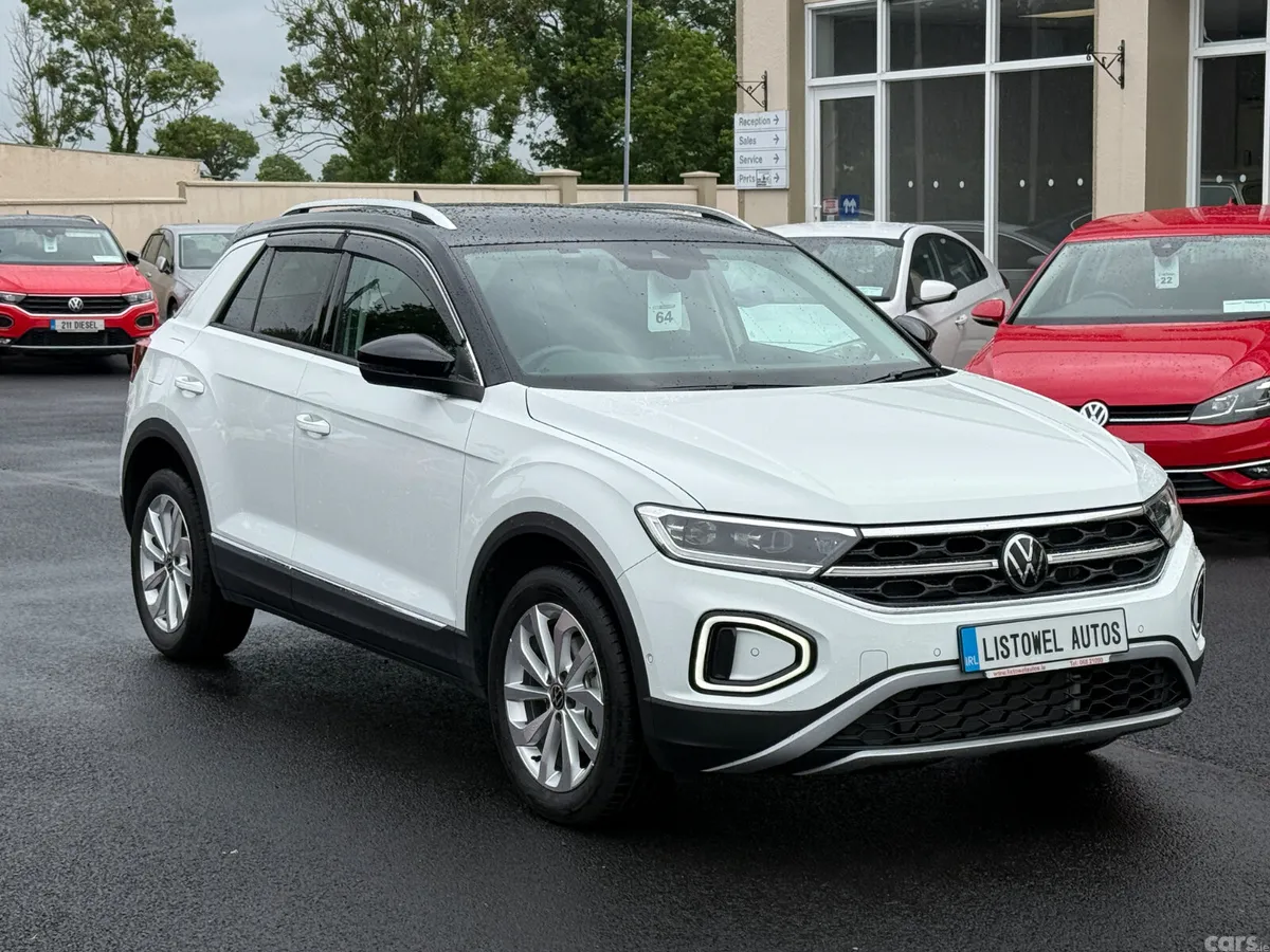 Volkswagen T-Roc SUV, Petrol, 2024, White