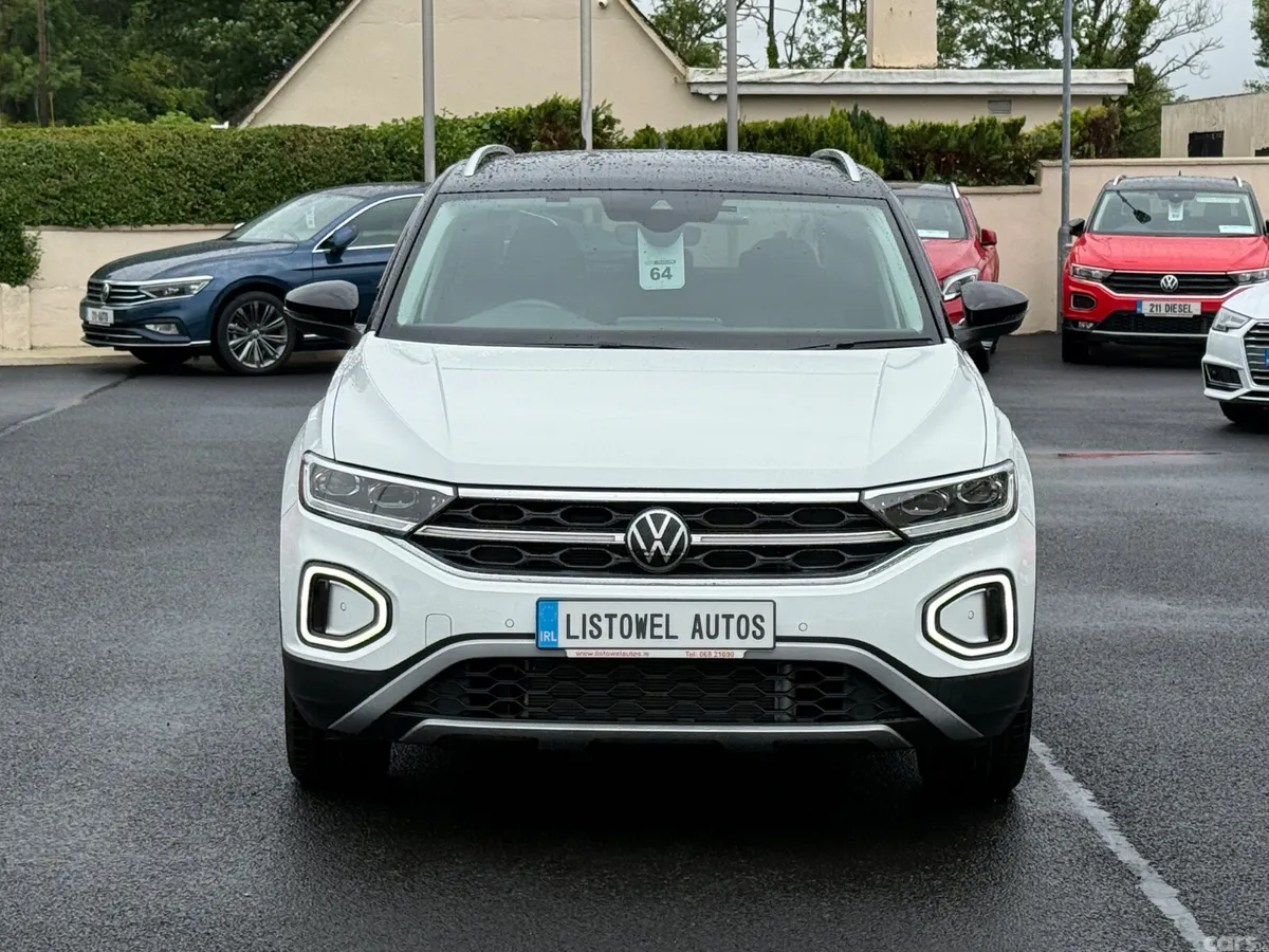 Volkswagen T-Roc SUV, Petrol, 2024, White